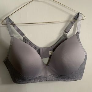 Jessica simpson bra